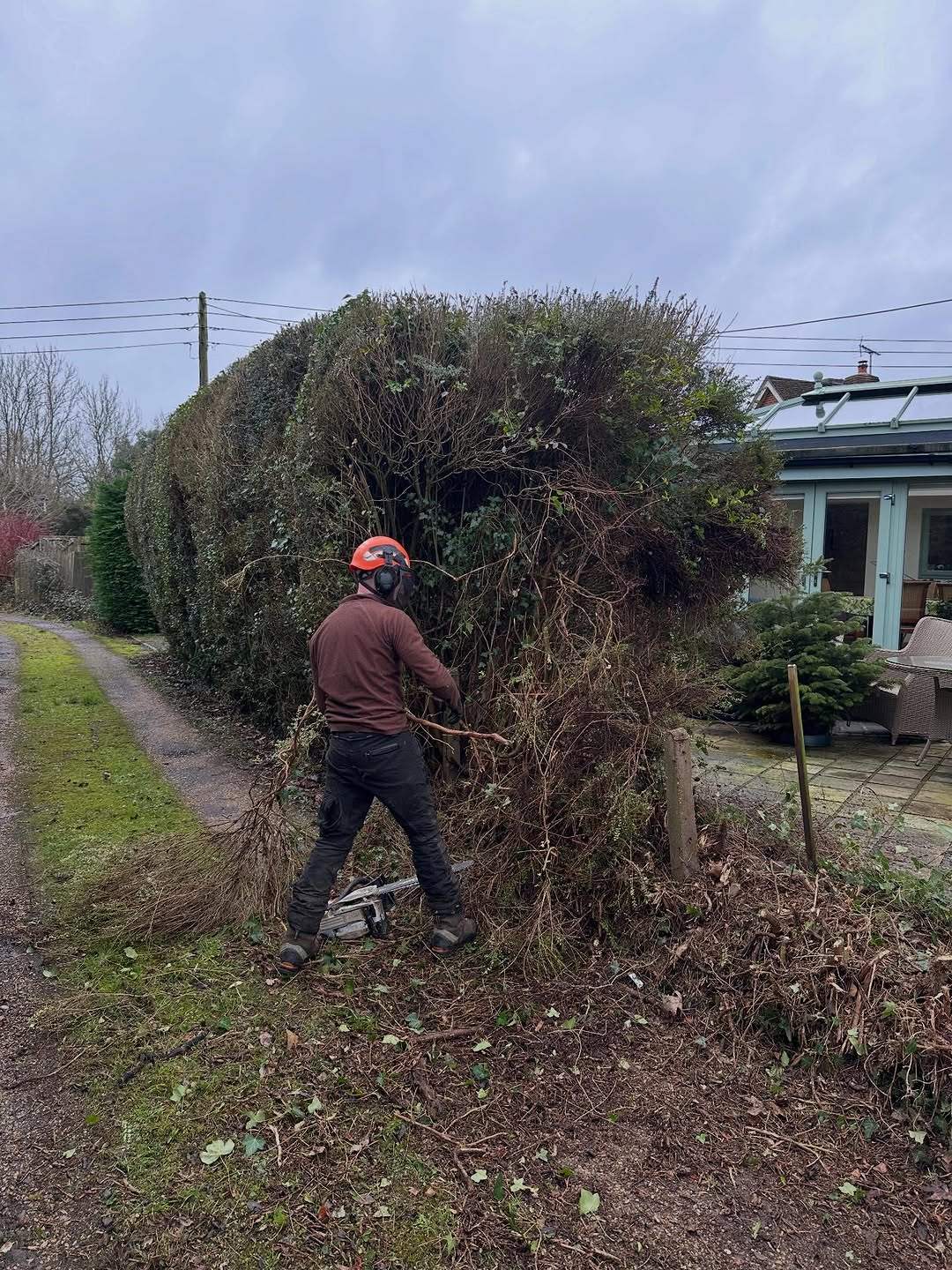 24/7 Emergency Storm Damage Response specialists in Lingfield